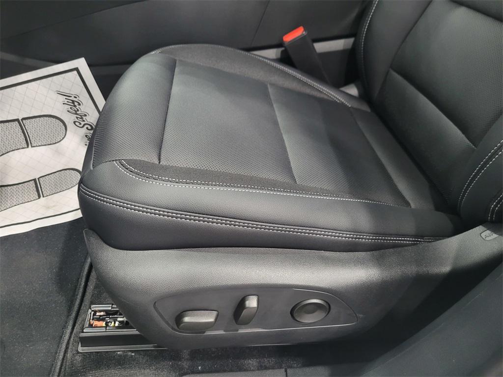 new 2025 Chevrolet Blazer EV car, priced at $43,385