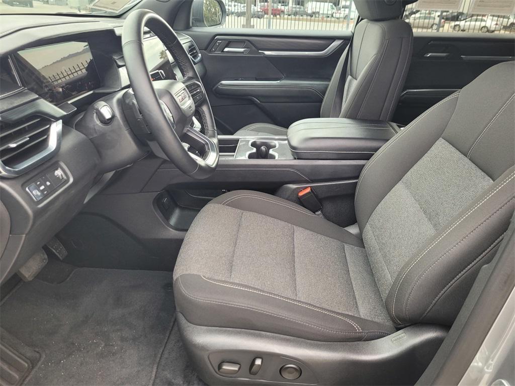 used 2025 GMC Acadia car, priced at $35,671