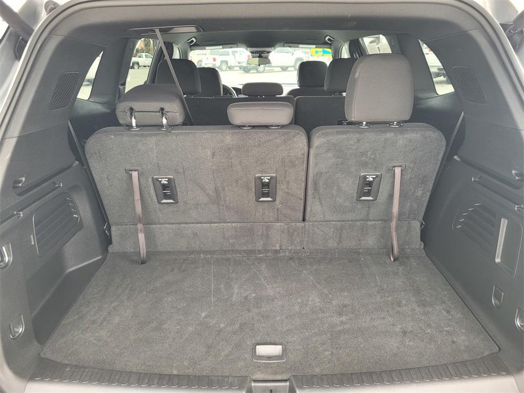 used 2025 GMC Acadia car, priced at $35,671