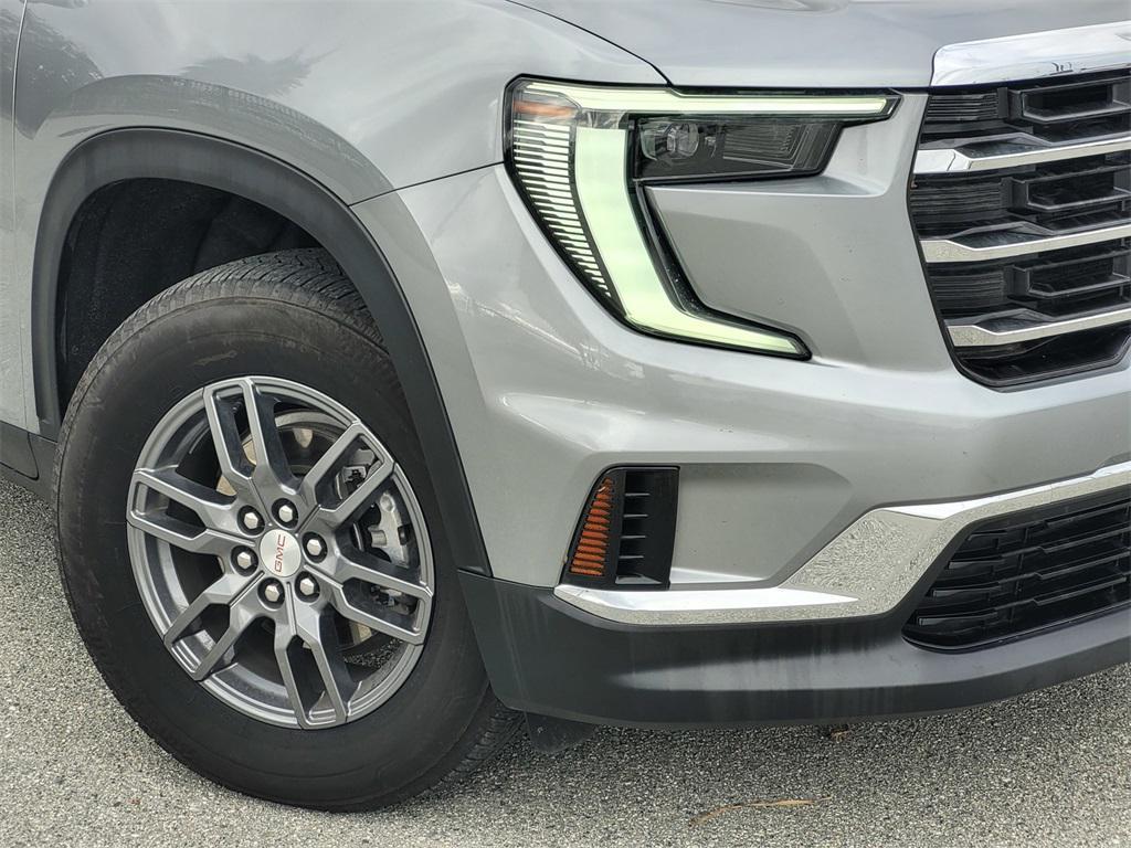used 2025 GMC Acadia car, priced at $35,671