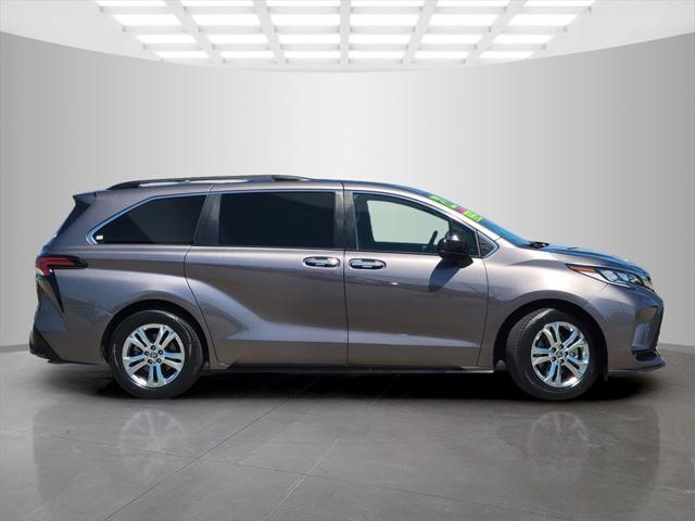 used 2022 Toyota Sienna car, priced at $44,991