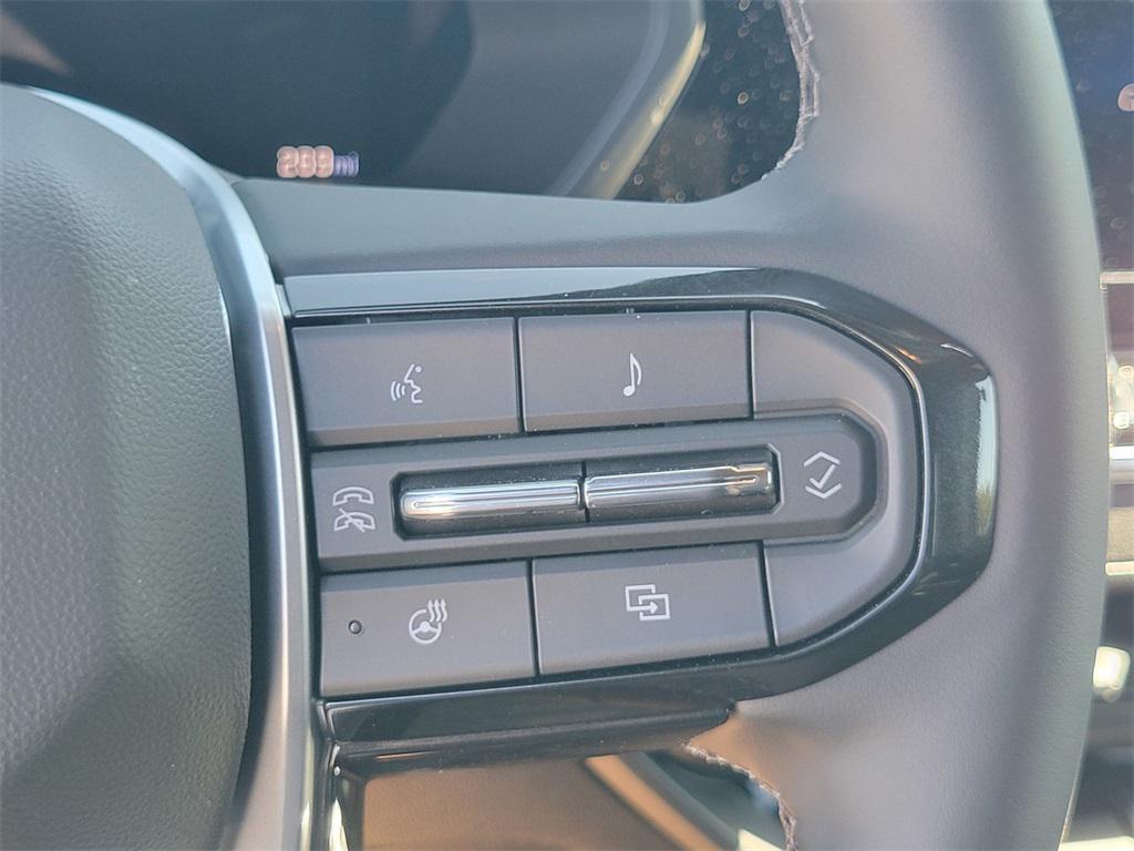 new 2025 Chevrolet Colorado car, priced at $44,870
