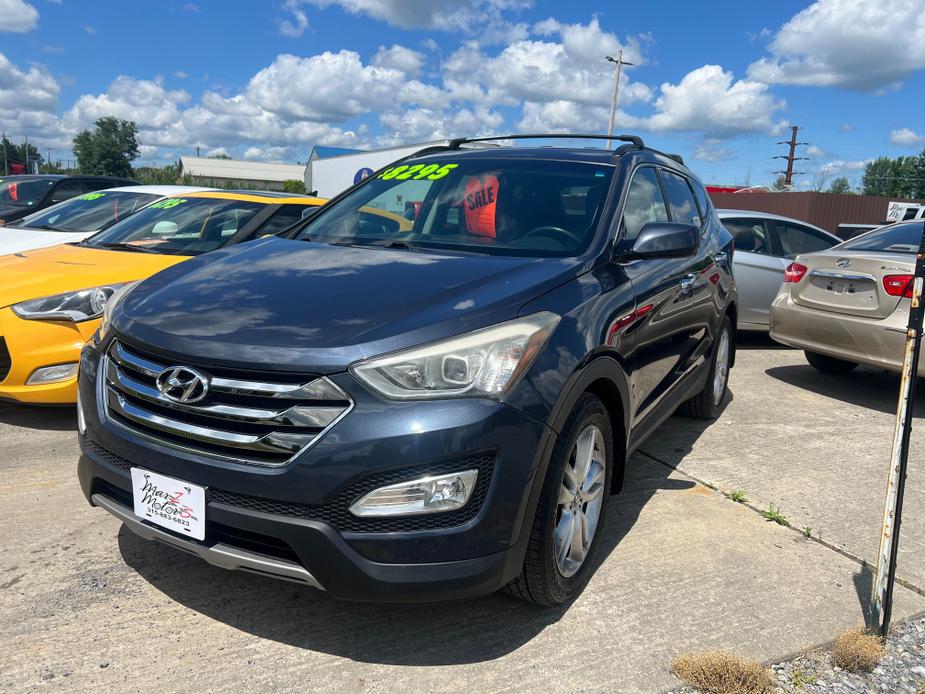 used 2013 Hyundai Santa Fe car, priced at $7,995