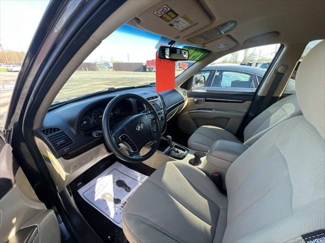 used 2012 Hyundai Santa Fe car, priced at $7,995