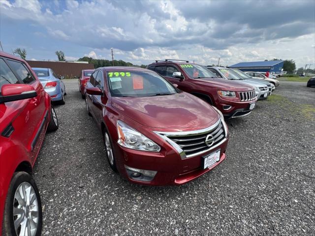 used 2015 Nissan Altima car, priced at $7,995