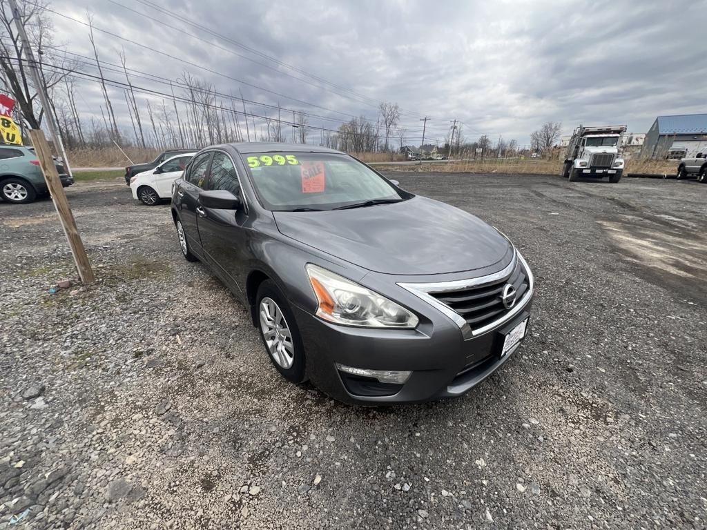 used 2015 Nissan Altima car, priced at $5,995
