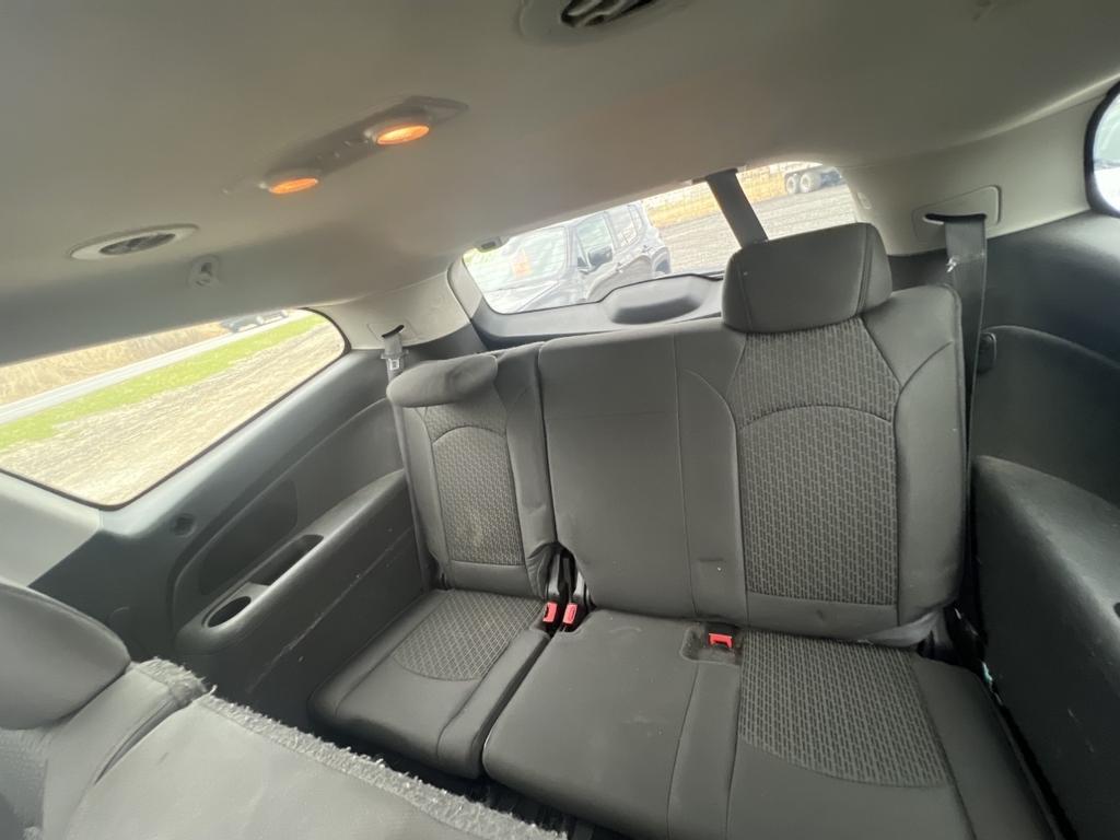 used 2009 Chevrolet Traverse car, priced at $6,995