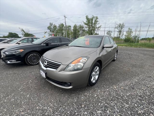 used 2007 Nissan Altima car, priced at $5,495