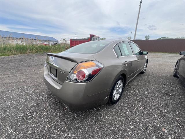 used 2007 Nissan Altima car, priced at $5,495