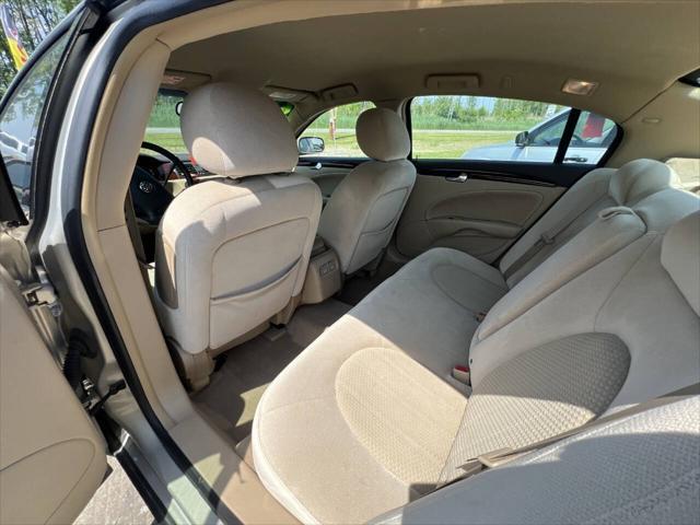 used 2009 Buick Lucerne car, priced at $6,295