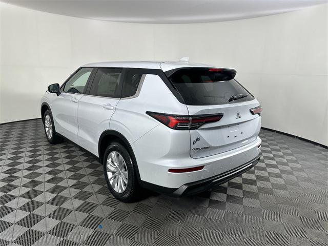 new 2025 Mitsubishi Outlander car, priced at $33,440