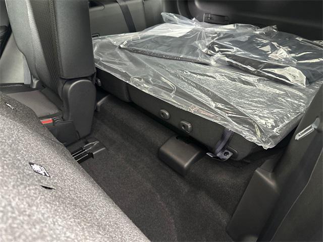 new 2025 Mitsubishi Outlander car, priced at $33,440