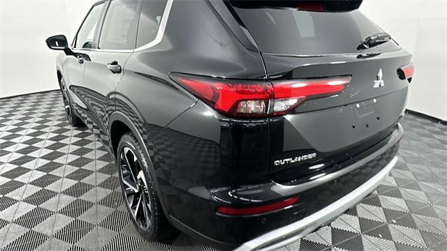 new 2024 Mitsubishi Outlander car, priced at $32,000