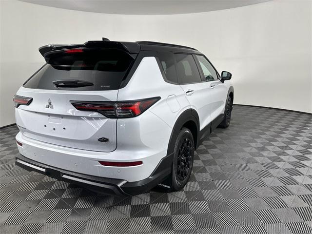 new 2025 Mitsubishi Outlander car, priced at $39,985