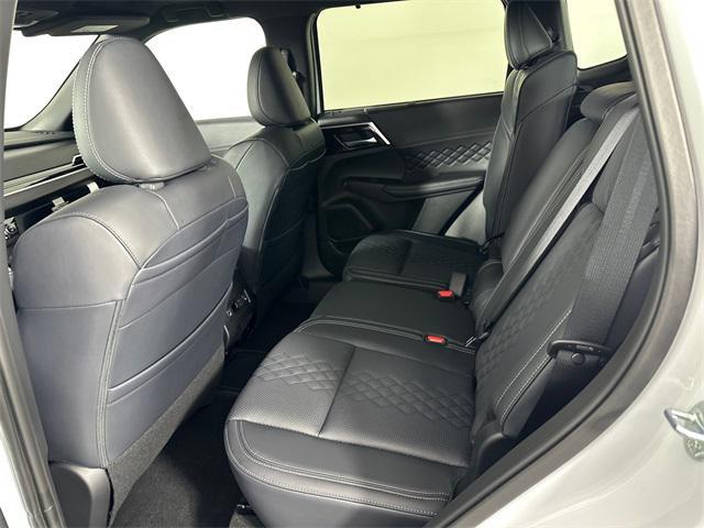 new 2025 Mitsubishi Outlander PHEV car, priced at $48,190