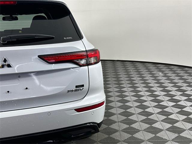 new 2025 Mitsubishi Outlander PHEV car, priced at $48,190
