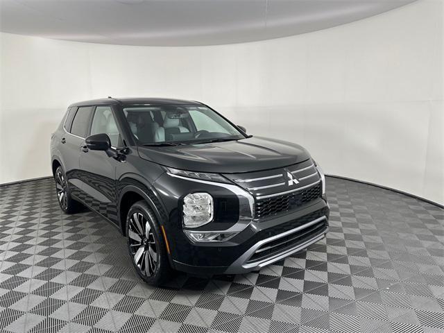 new 2025 Mitsubishi Outlander car, priced at $36,925