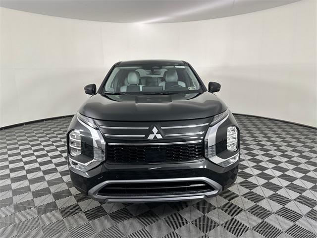 new 2025 Mitsubishi Outlander car, priced at $36,925