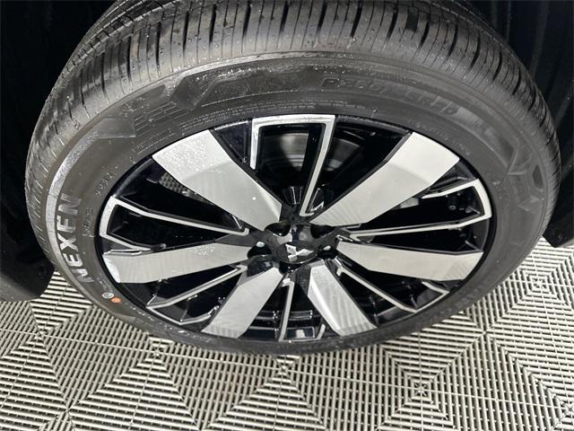 new 2025 Mitsubishi Outlander car, priced at $36,925
