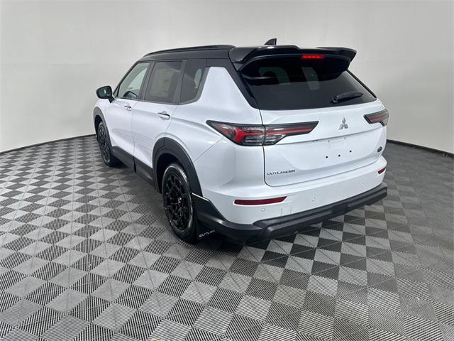 new 2025 Mitsubishi Outlander car, priced at $39,135