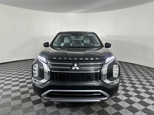 new 2025 Mitsubishi Outlander car, priced at $40,350