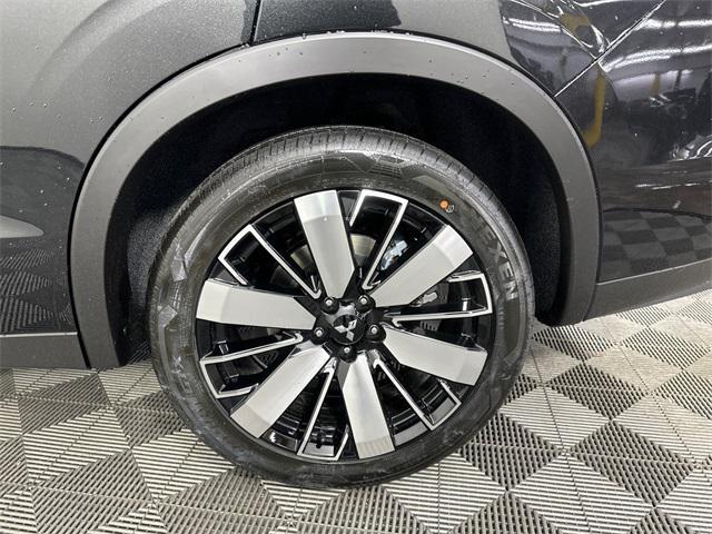 new 2025 Mitsubishi Outlander car, priced at $40,350