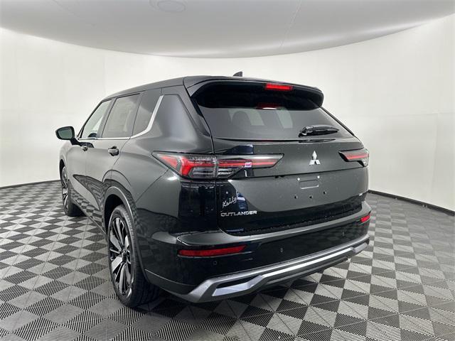 new 2025 Mitsubishi Outlander car, priced at $40,350