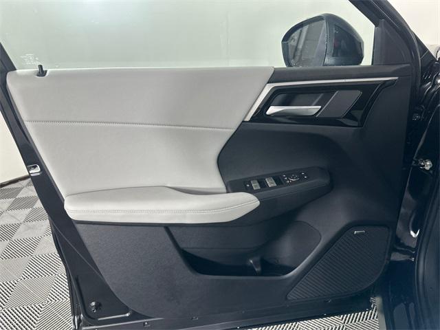 new 2025 Mitsubishi Outlander car, priced at $33,823