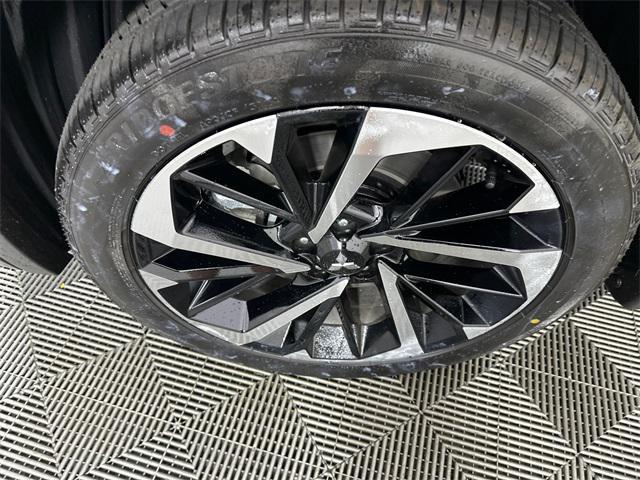 new 2025 Mitsubishi Outlander PHEV car, priced at $44,441