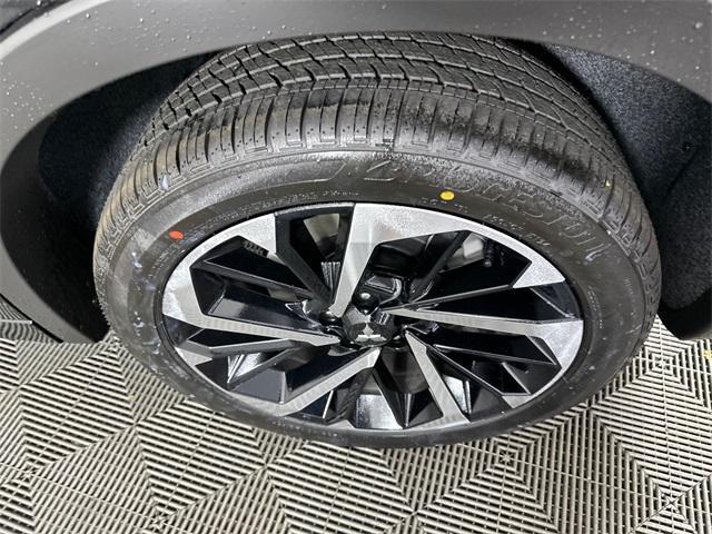 new 2025 Mitsubishi Outlander PHEV car, priced at $44,441