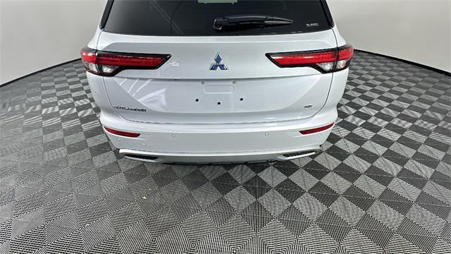 new 2024 Mitsubishi Outlander car, priced at $31,865