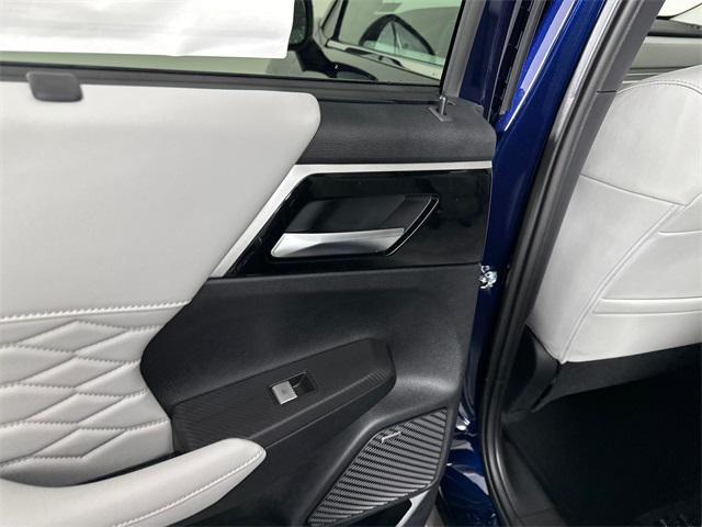 new 2025 Mitsubishi Outlander car, priced at $40,440
