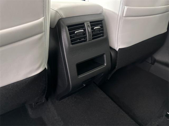 new 2025 Mitsubishi Outlander car, priced at $39,000