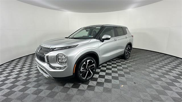 new 2024 Mitsubishi Outlander car, priced at $33,570