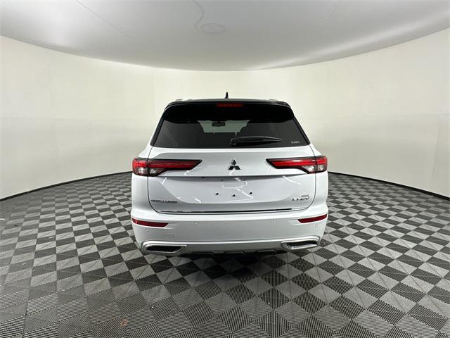 new 2025 Mitsubishi Outlander PHEV car, priced at $52,755