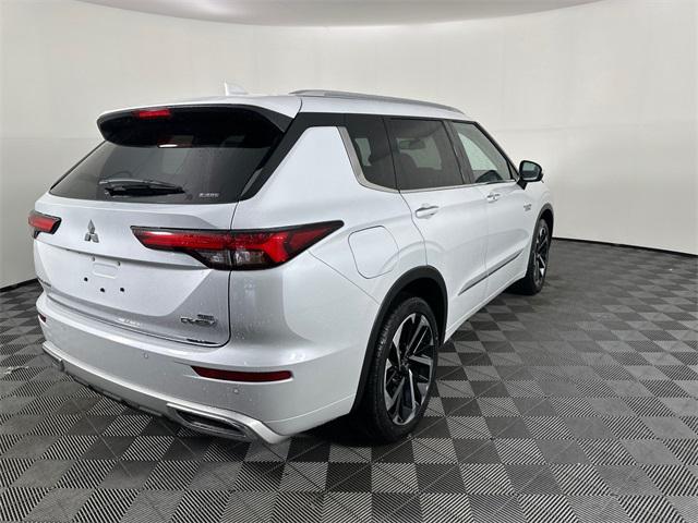 new 2025 Mitsubishi Outlander PHEV car, priced at $49,675