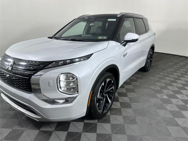 new 2025 Mitsubishi Outlander PHEV car, priced at $52,590