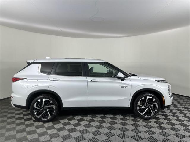new 2025 Mitsubishi Outlander PHEV car, priced at $44,925
