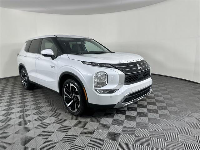 new 2025 Mitsubishi Outlander PHEV car, priced at $44,925