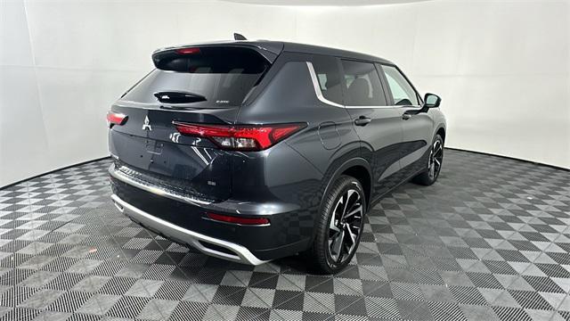 new 2024 Mitsubishi Outlander car, priced at $35,420