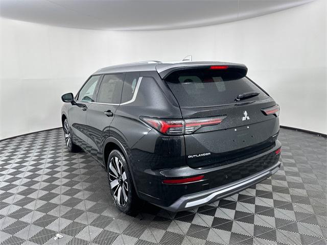 new 2025 Mitsubishi Outlander car, priced at $46,590