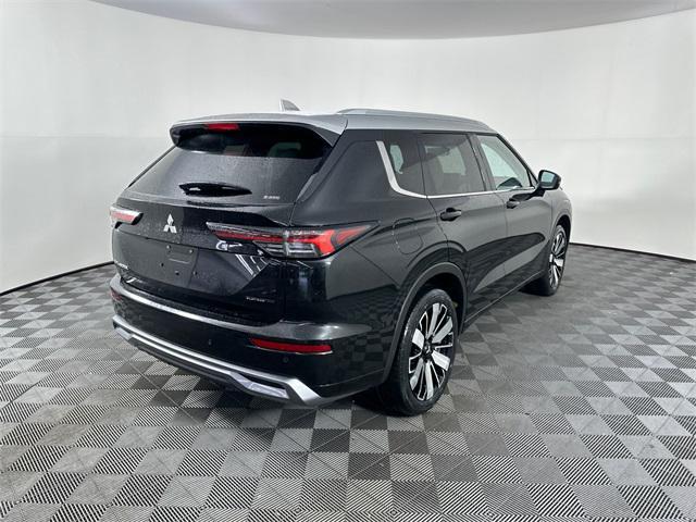new 2025 Mitsubishi Outlander car, priced at $46,590