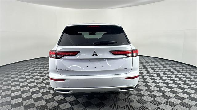 new 2024 Mitsubishi Outlander car, priced at $33,895