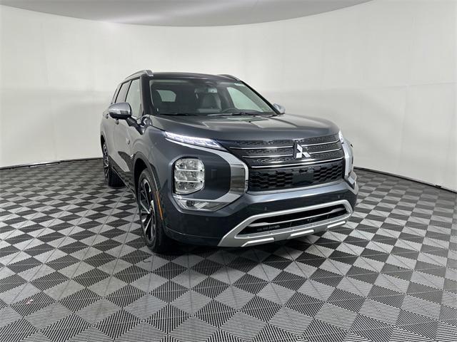 new 2025 Mitsubishi Outlander PHEV car, priced at $43,663