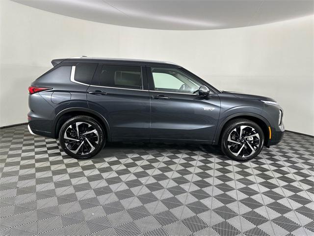 new 2025 Mitsubishi Outlander PHEV car, priced at $43,663