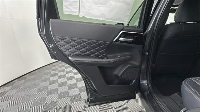 new 2025 Mitsubishi Outlander PHEV car, priced at $43,663