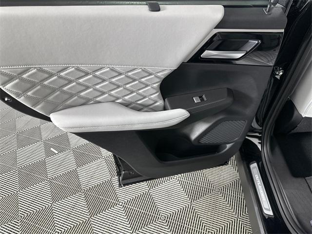 new 2025 Mitsubishi Outlander PHEV car, priced at $45,485