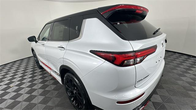 new 2024 Mitsubishi Outlander car, priced at $33,200