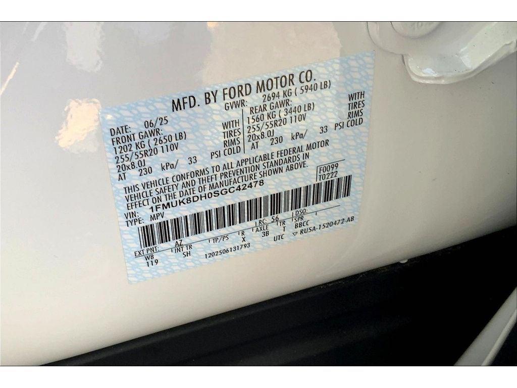 new 2025 Ford Explorer car, priced at $52,165