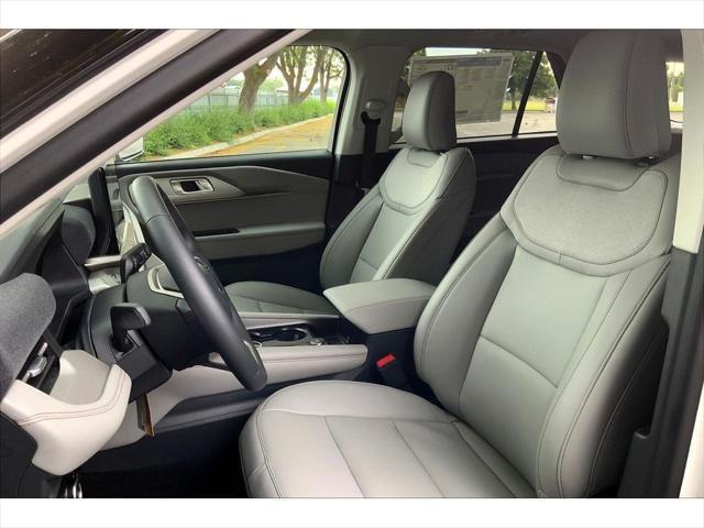new 2025 Ford Explorer car, priced at $51,690